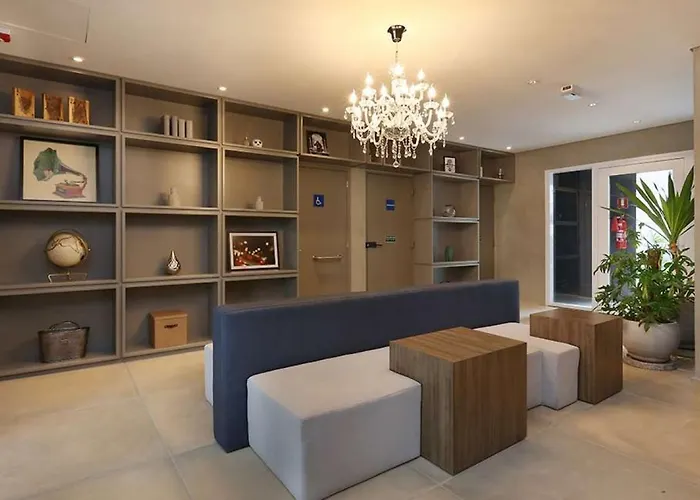 Loft Com Piscina, Academia, 100 Metros Do Metro